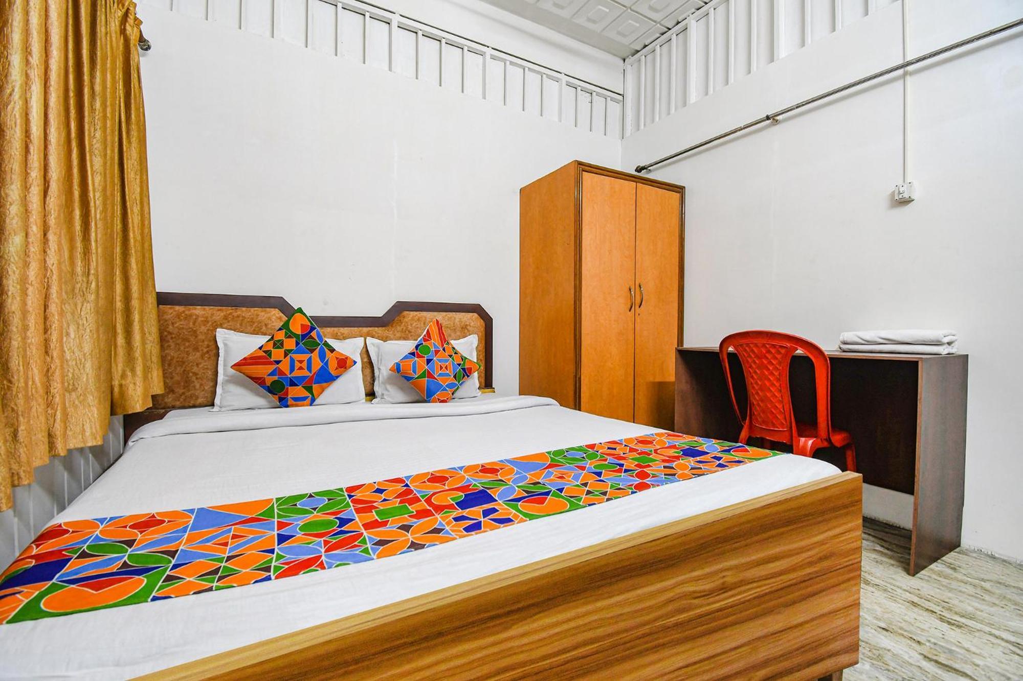 Fabexpress Astoria House Hotell Calcutta Exteriör bild