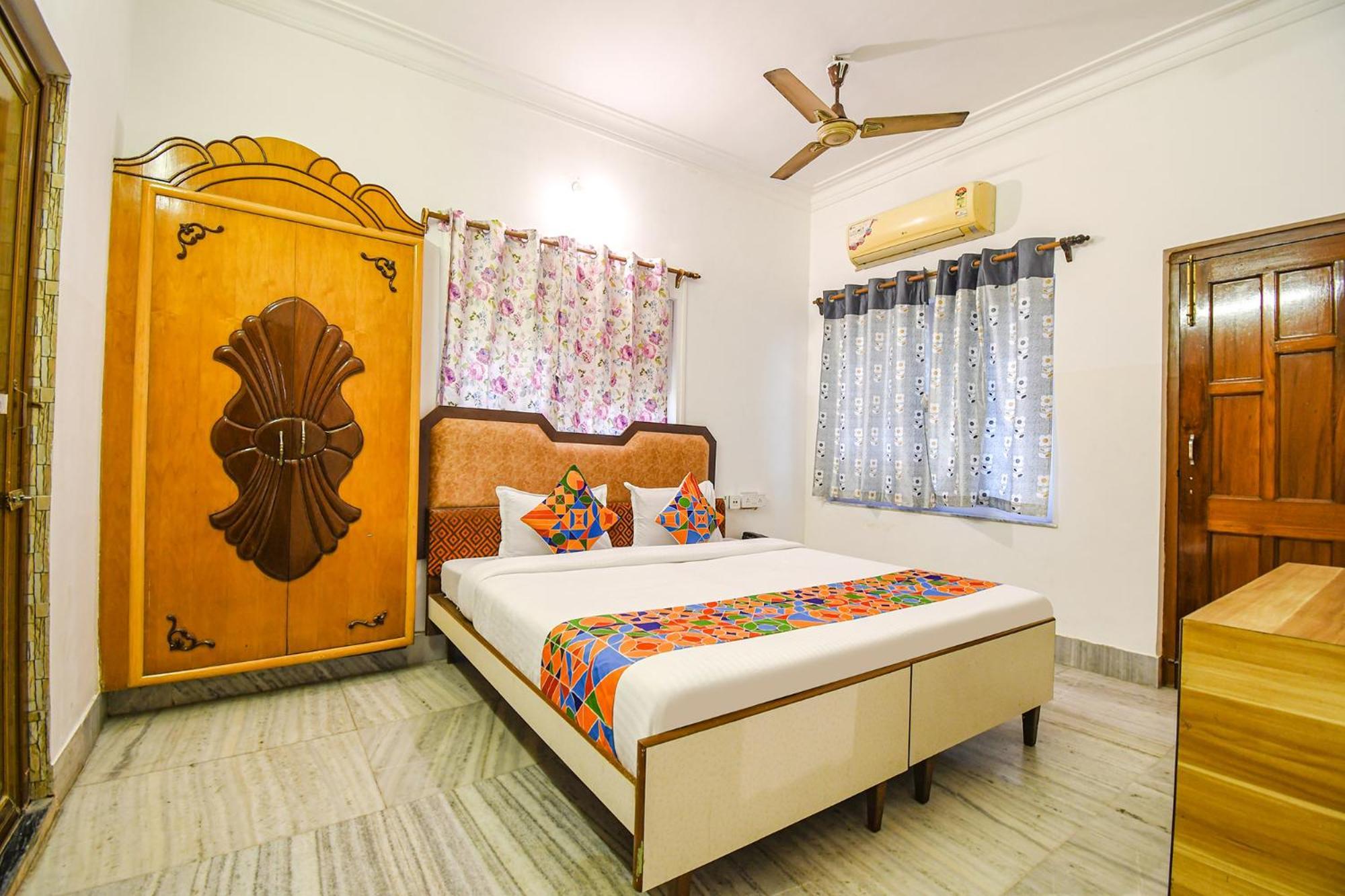 Fabexpress Astoria House Hotell Calcutta Exteriör bild