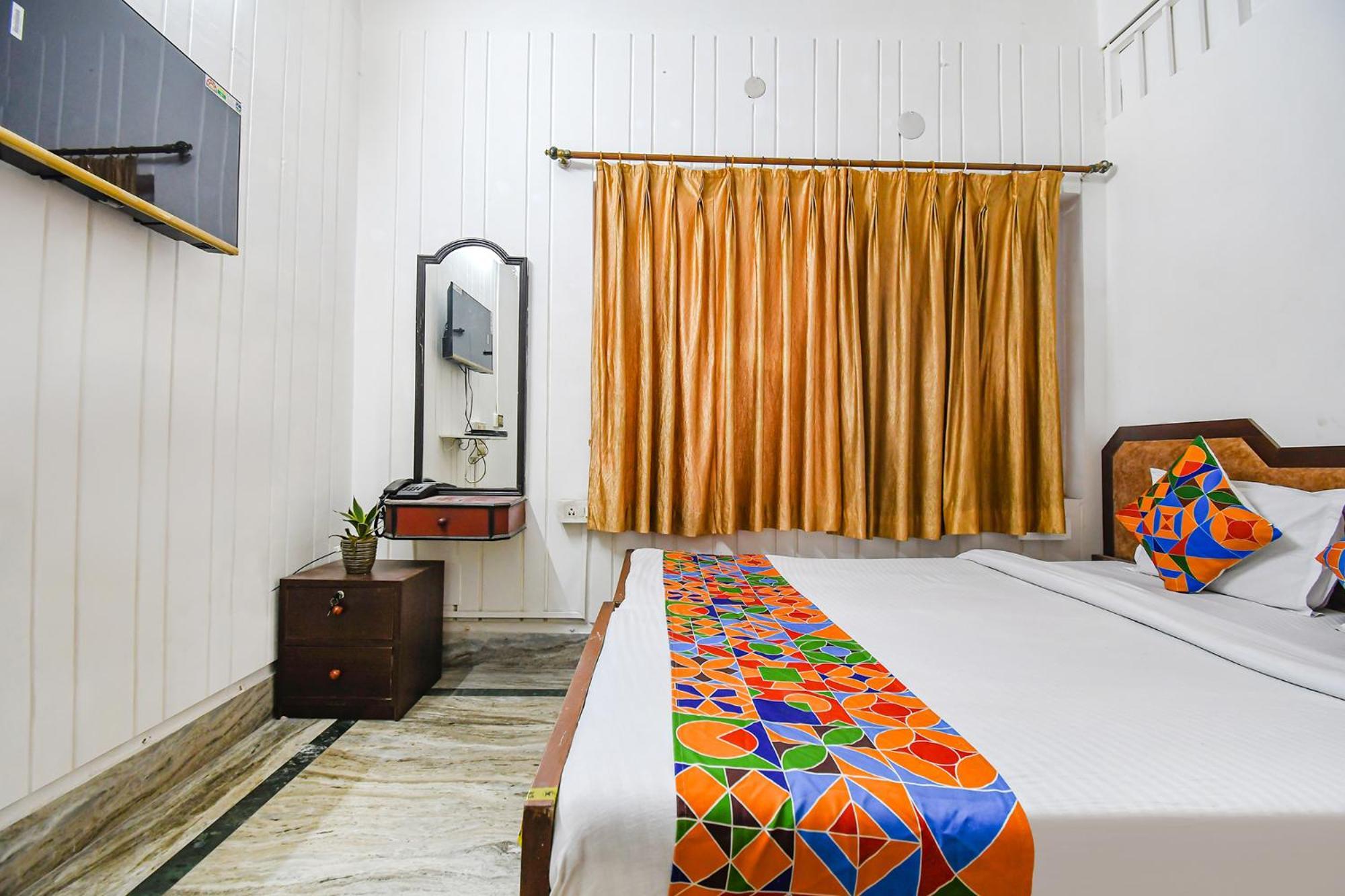 Fabexpress Astoria House Hotell Calcutta Exteriör bild